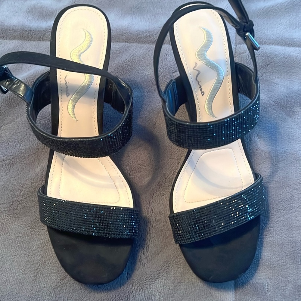 Brand new never worn out. Black jeweled Nina dress platform wedge